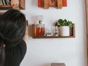 Floating U Shelf